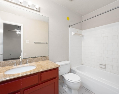 11918 Westwold Drive - Photo Thumbnail 15