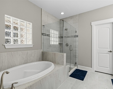 2604 Bevis Street - Photo Thumbnail 26