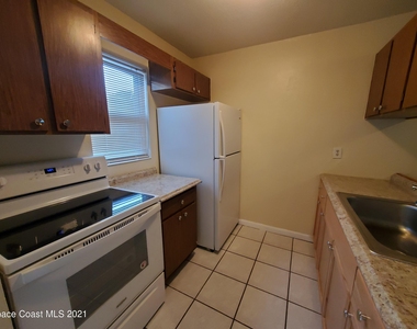 1711 Dixon Boulevard - Photo Thumbnail 17