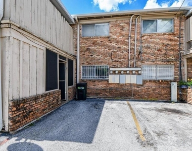 7233 Beechnut Street - Photo Thumbnail 35