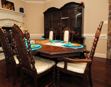 15823 Medina Lake Lane - Photo Thumbnail 7