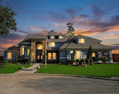 15823 Medina Lake Lane - Photo Thumbnail 1