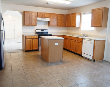 19131 Prairie Bluff Drive - Photo Thumbnail 6