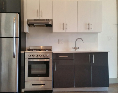 1503 Eastern Pkwy - Photo Thumbnail 3