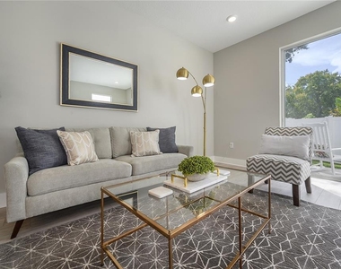 4402 W Gray Street - Photo Thumbnail 13