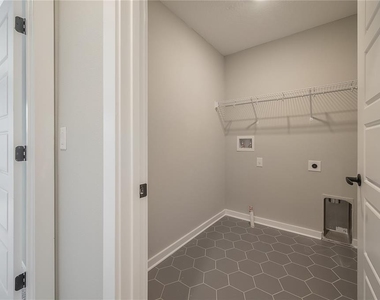 4402 W Gray Street - Photo Thumbnail 34