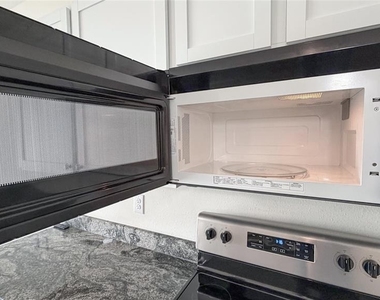 11071 Crescent Deer Drive - Photo Thumbnail 10