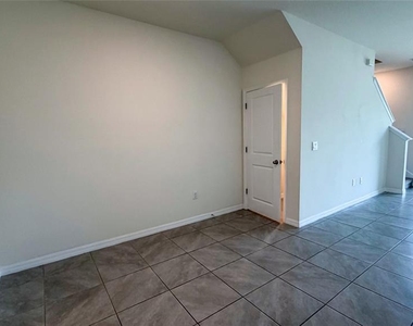 11071 Crescent Deer Drive - Photo Thumbnail 18