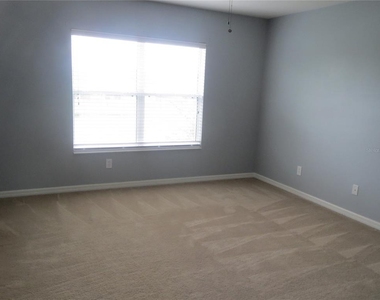 6925 Towering Spruce Drive - Photo Thumbnail 7