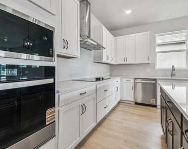11865 Mile Marsh Drive - Photo Thumbnail 9