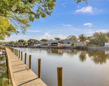 5684 Baywater Drive - Photo Thumbnail 26