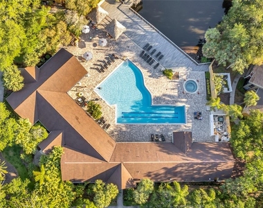 5684 Baywater Drive - Photo Thumbnail 34