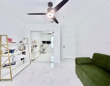 18111 Bridle Bit Lane - Photo Thumbnail 11
