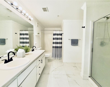 18111 Bridle Bit Lane - Photo Thumbnail 6