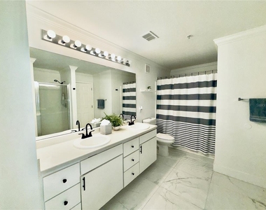 18111 Bridle Bit Lane - Photo Thumbnail 5
