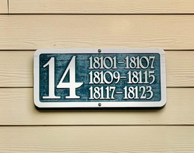 18111 Bridle Bit Lane - Photo Thumbnail 18