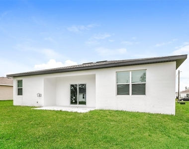 207 Gladiola Court - Photo Thumbnail 14