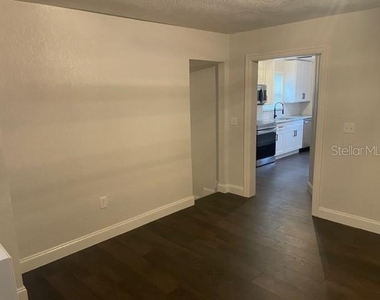 5301 27th Avenue S - Photo Thumbnail 6