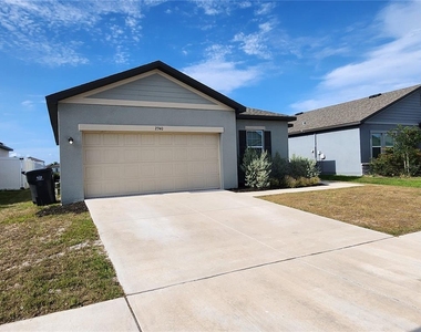 2340 Harris Hawk Avenue - Photo Thumbnail 1