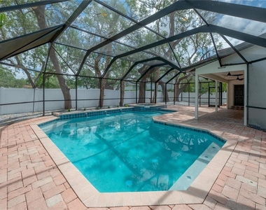 471 W Davis Boulevard - Photo Thumbnail 38