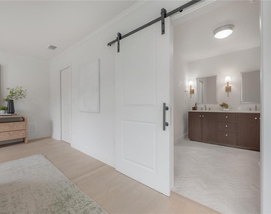 471 W Davis Boulevard - Photo Thumbnail 19