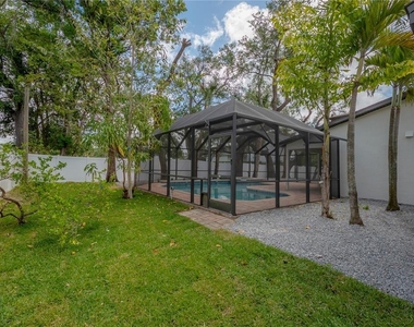 471 W Davis Boulevard - Photo Thumbnail 40