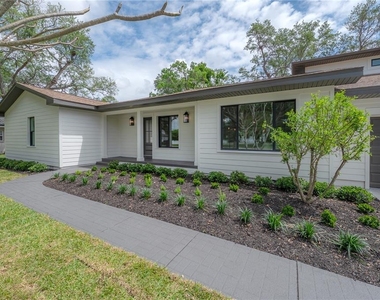 471 W Davis Boulevard - Photo Thumbnail 1