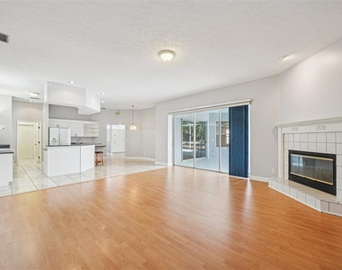 918 Academy Drive - Photo Thumbnail 15