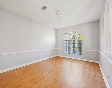 918 Academy Drive - Photo Thumbnail 40