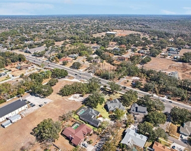 918 Academy Drive - Photo Thumbnail 91