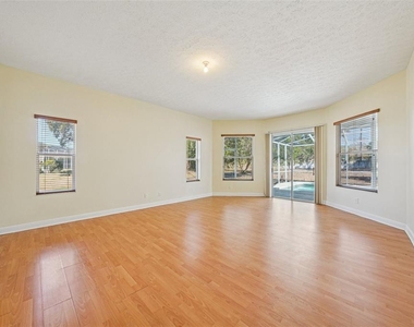 918 Academy Drive - Photo Thumbnail 44