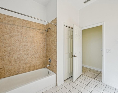 918 Academy Drive - Photo Thumbnail 59