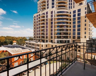 2109 Bayshore Boulevard - Photo Thumbnail 9