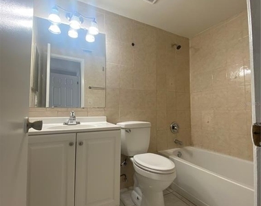12703 Alida Place - Photo Thumbnail 7
