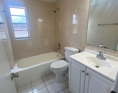 12703 Alida Place - Photo Thumbnail 9