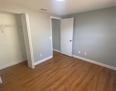 12703 Alida Place - Photo Thumbnail 10