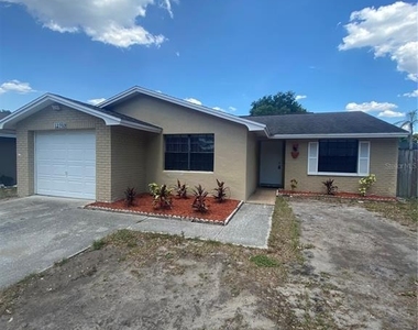 12703 Alida Place - Photo Thumbnail 13