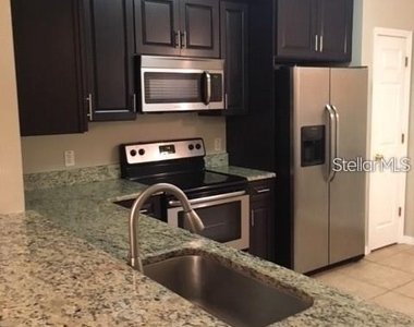 4134 Bismarck Palm Drive - Photo Thumbnail 4