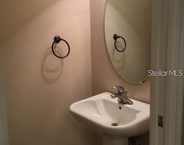 4134 Bismarck Palm Drive - Photo Thumbnail 18