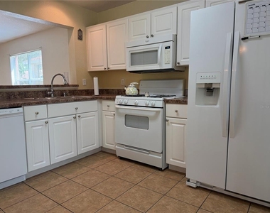 5901 Wrenwater Drive - Photo Thumbnail 4