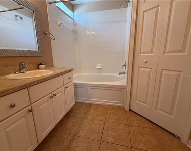 5901 Wrenwater Drive - Photo Thumbnail 6