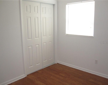 3302 W Wallace Avenue - Photo Thumbnail 17