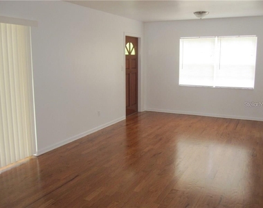 3302 W Wallace Avenue - Photo Thumbnail 18