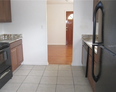 3302 W Wallace Avenue - Photo Thumbnail 2