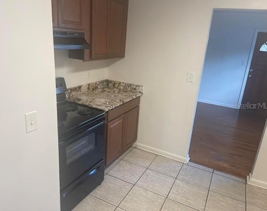 3302 W Wallace Avenue - Photo Thumbnail 5