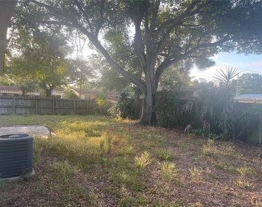 3302 W Wallace Avenue - Photo Thumbnail 20
