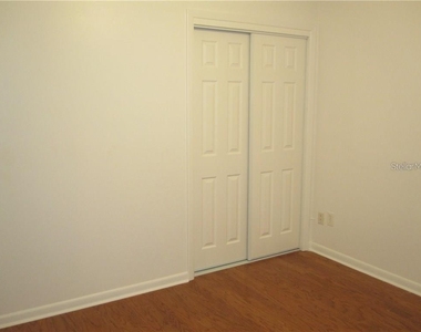 3302 W Wallace Avenue - Photo Thumbnail 16