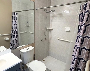 202 Bedford Trail - Photo Thumbnail 23