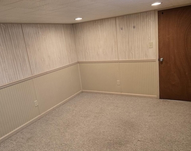 532 Boulevard Avenue - Photo Thumbnail 10
