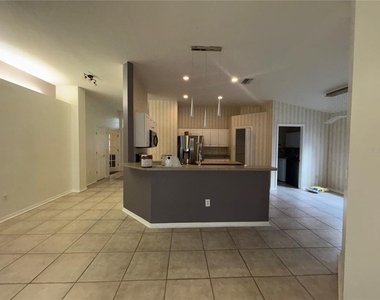 10132 Heather Sound Drive - Photo Thumbnail 11